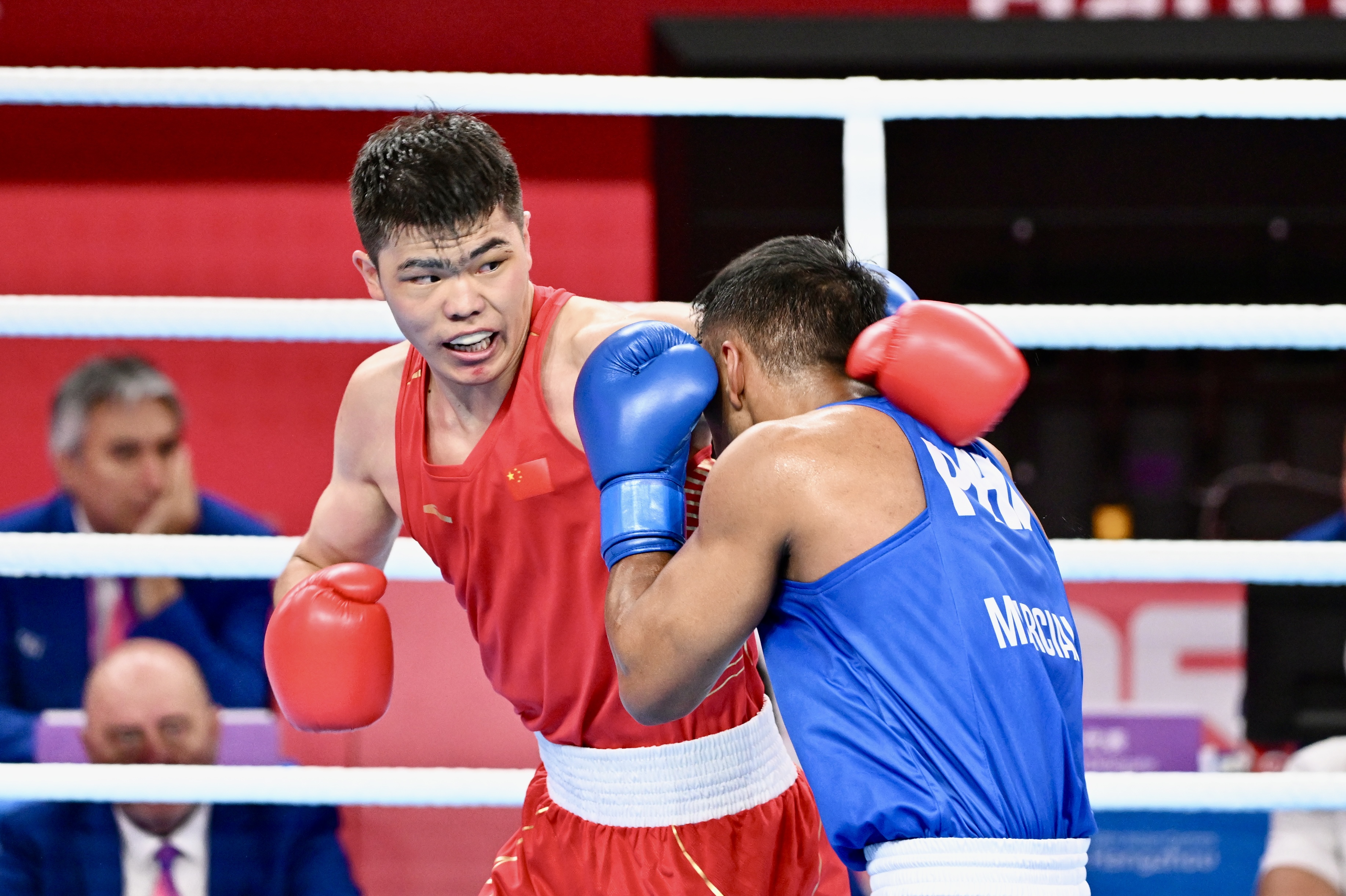世俱杯赛程-乌兹别克斯坦拳击选手再进一步，闯入决赛