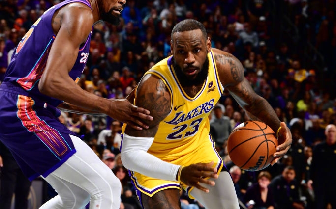 世俱杯-关于湖人再胜太阳，晋级西部决赛的信息