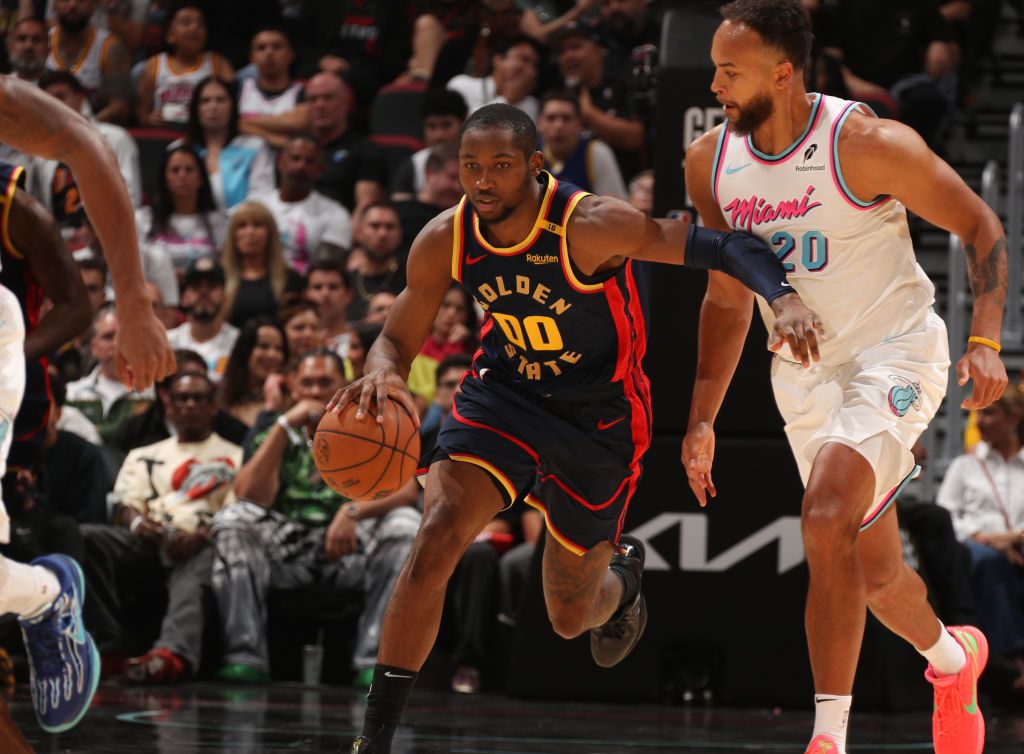 世俱杯赛程-热火新赛季首战告捷，球队展现实力