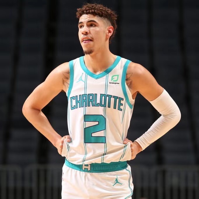 奥尔良队客场不敌弗朗斯遭遇失利 奥尔良队客场不敌弗朗斯遭遇失利