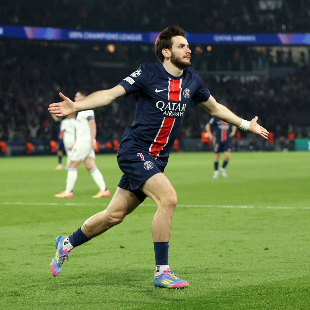 世俱杯参赛资格-巴黎圣日耳曼击败瓦朗谢纳，3-1获胜