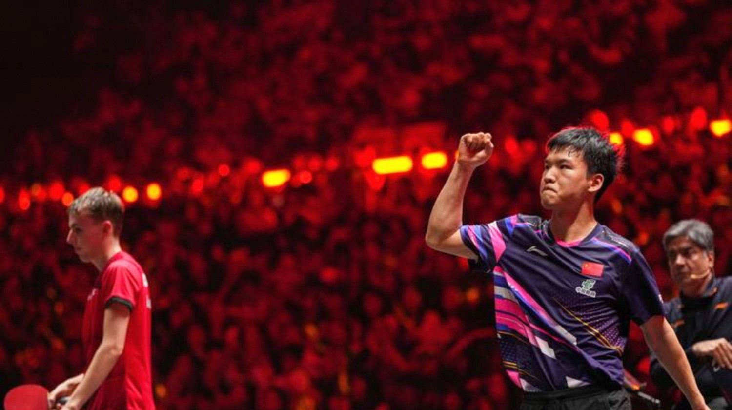 小将崭露头角，全场观众为之欢呼的简单介绍