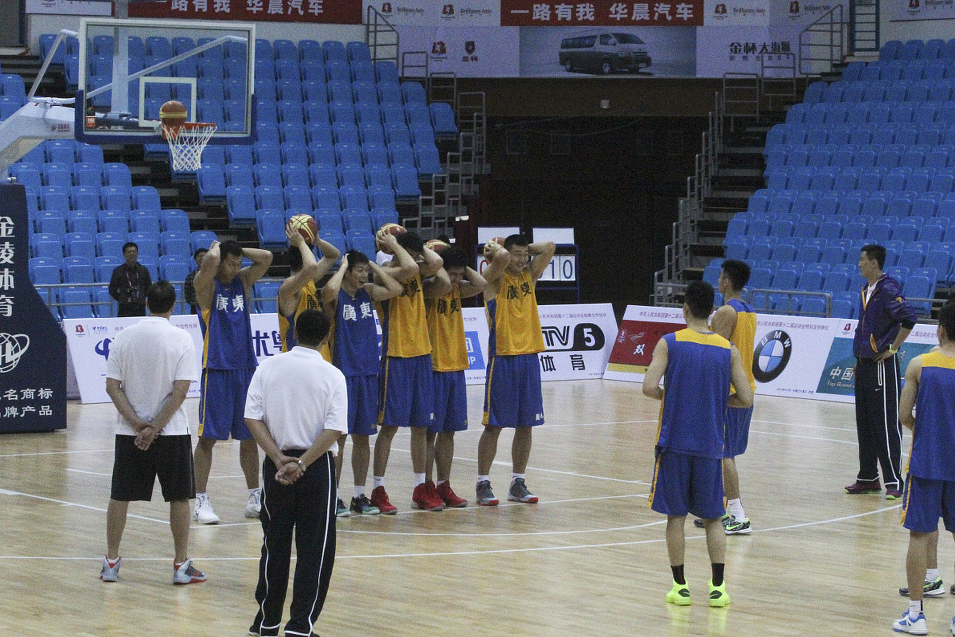 德国男篮教练下课，球队重塑战术体系