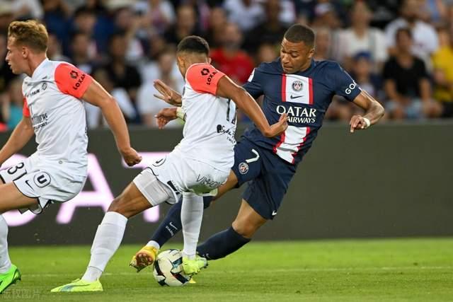 勒沃库森横扫荷兰，内马尔状态火热