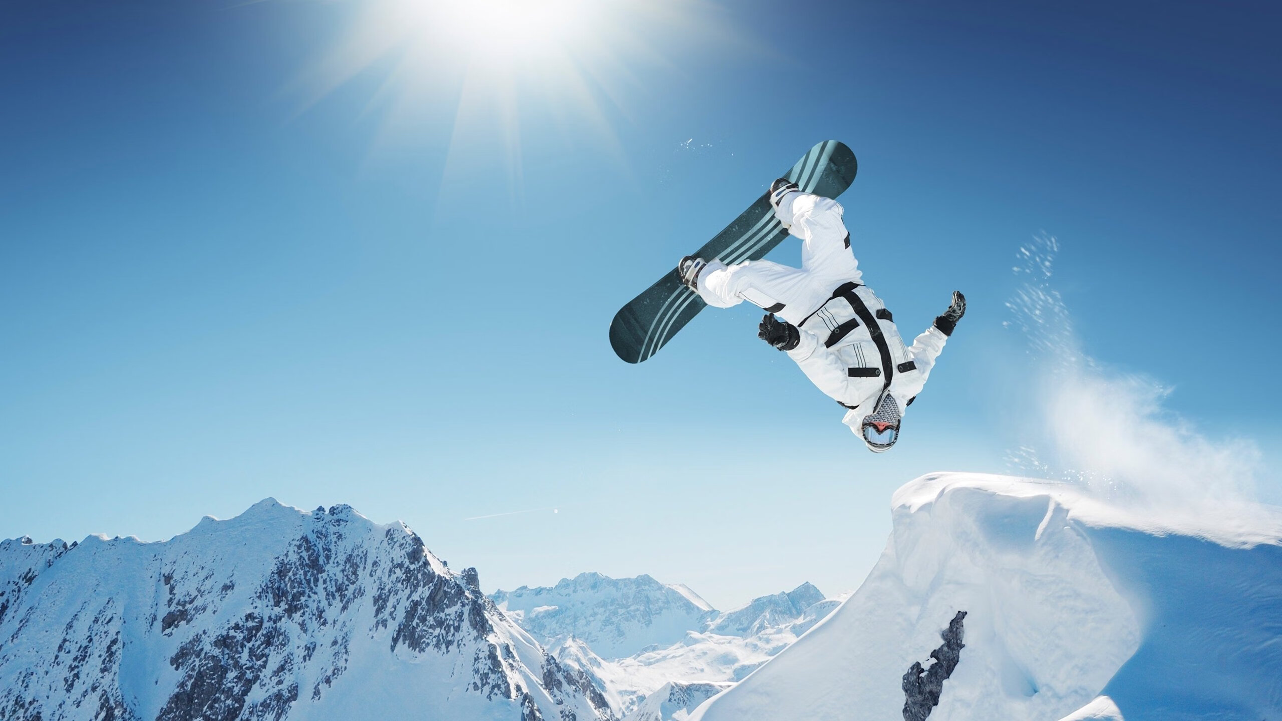 当聚光灯燃烧成火焰