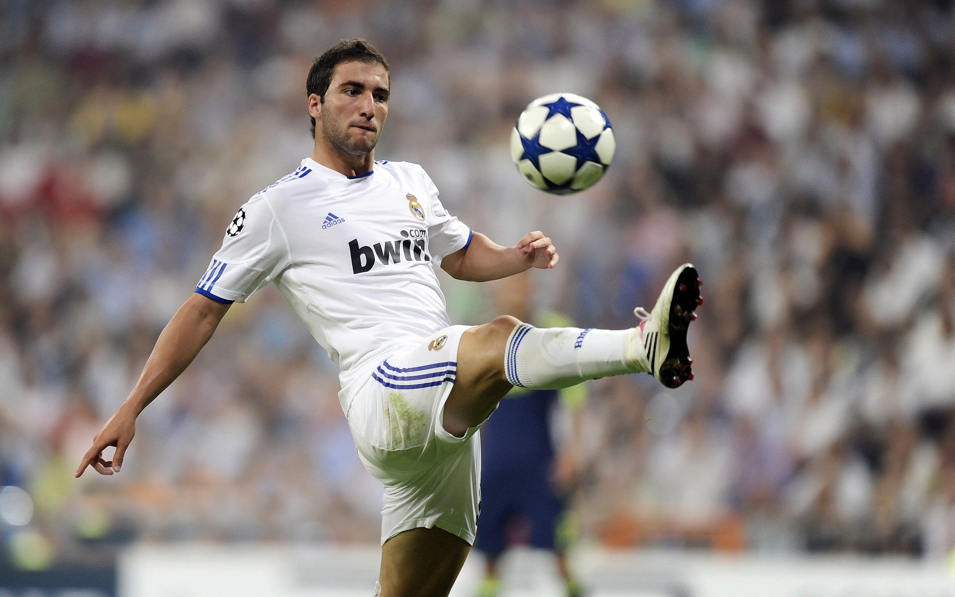 世俱杯2025-破晓时分，棋盘上的逆转与纪录的刷新