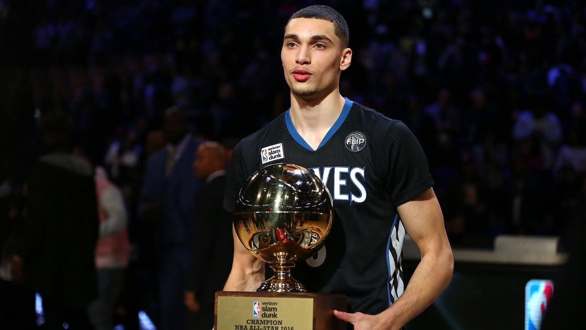 世俱杯奖金-毫秒决斗,孤勇者佩雷兹,阿斯顿马丁是如何在绝境中扛起全队的?